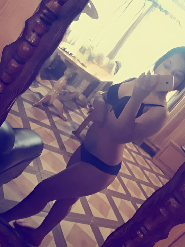 Индивидуалка Дина, доступна для личного знакомства от 10000 руб