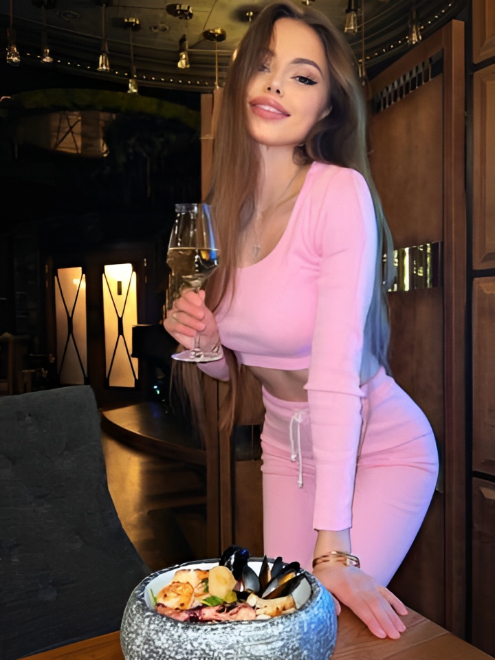 Индивидуалка Яна, доступна для личного знакомства от 1500 руб