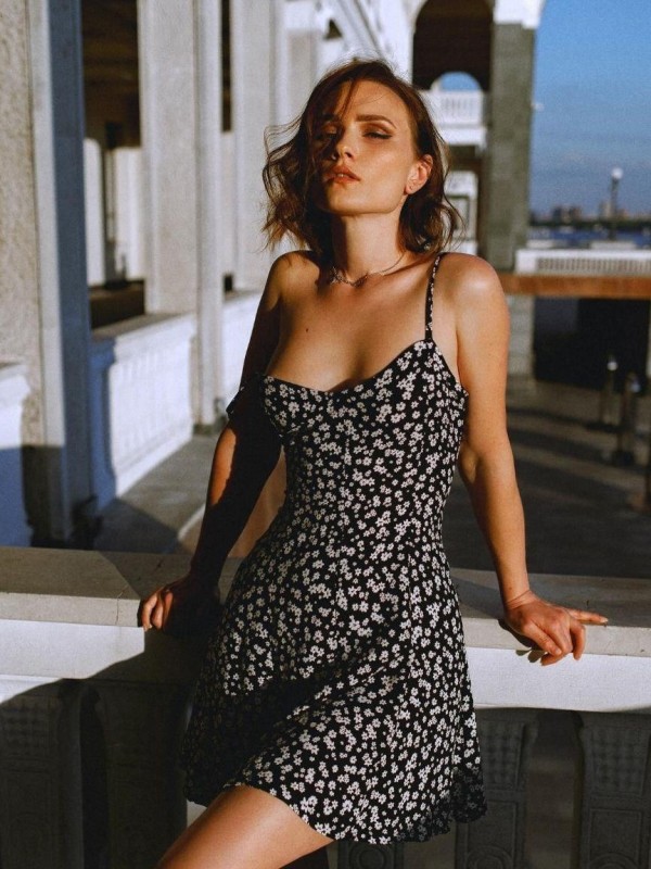 Света привлекательная девушка из Богородска цена от 7000 руб